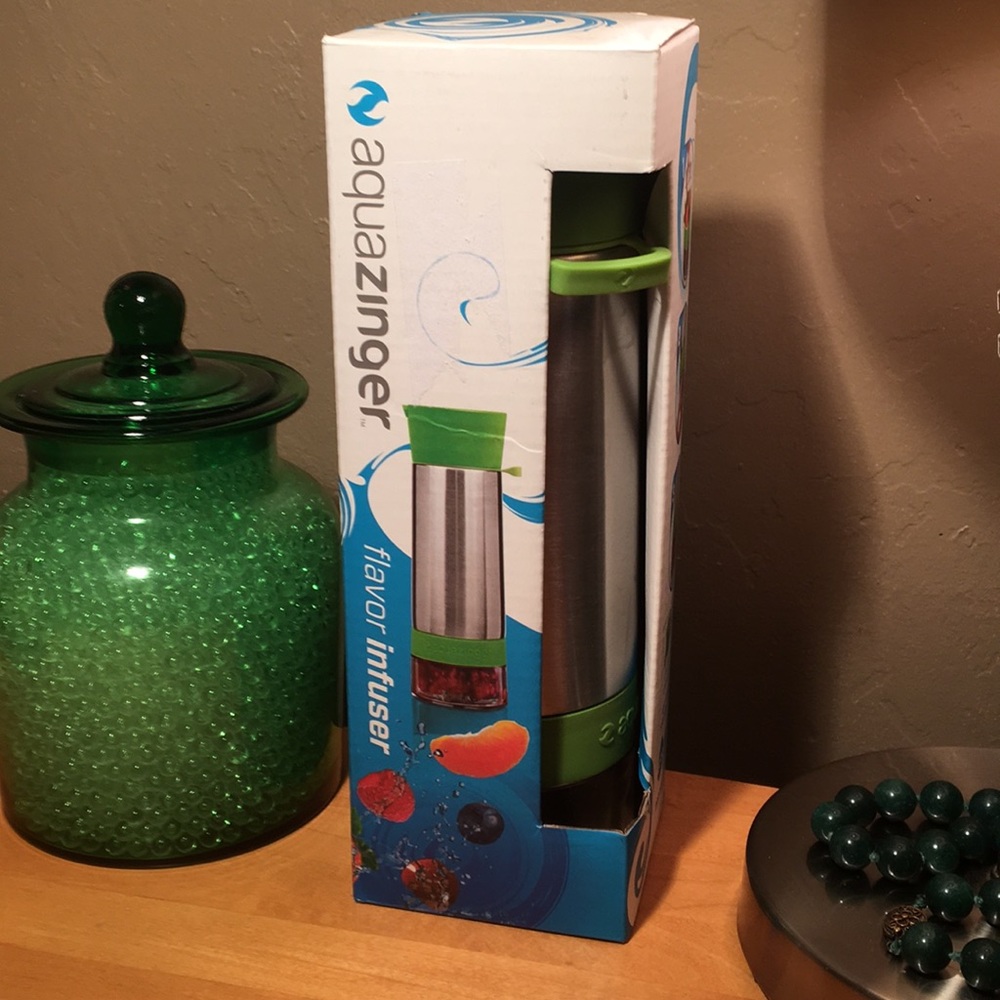 20 oz Flavor Infuser Stainless AquaZinger Bottle